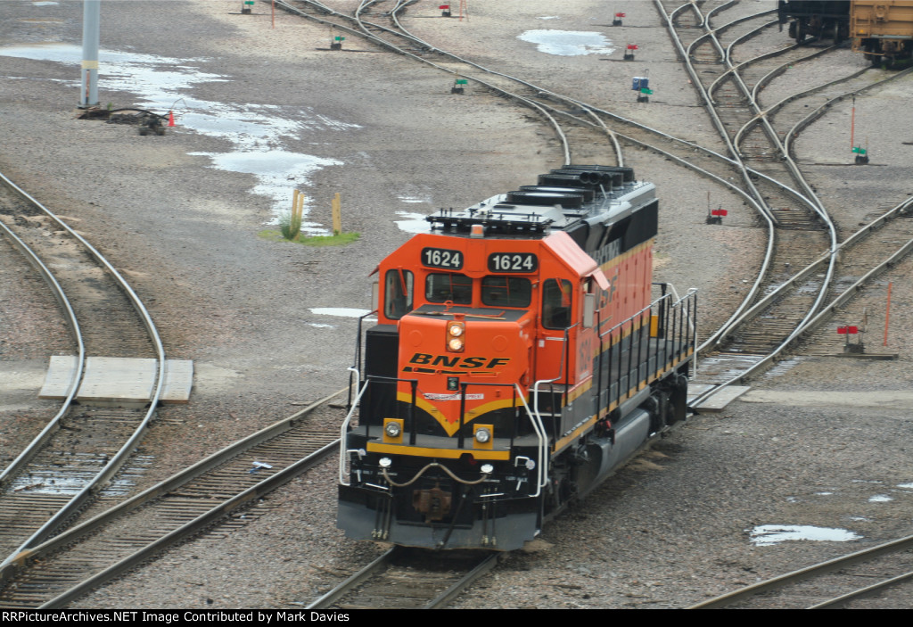 BNSF 1624